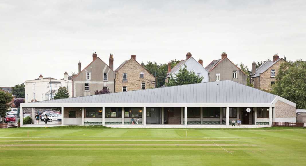 Dublín, IE Merrion Cricket Pavilion : Photo © Alice Clancy