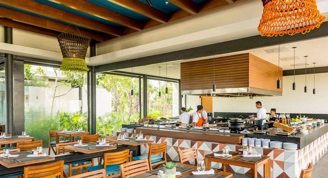 Andaz Mayakoba Resort Cocina Milagro Open Kitchen : Fotografía © Andaz Mayakoba Resort by Grupo Hyatt