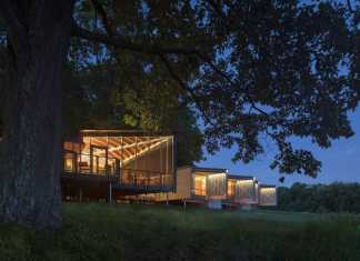 Viviendas en la Finca Histórica High Meadow en Fallingwater por Bohlin Cywinski Jackson : © Nic Lehoux / Bohlin Cywinski Jackson