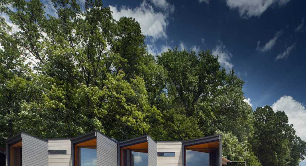 Viviendas en la Finca Histórica High Meadow en Fallingwater por Bohlin Cywinski Jackson : © Nic Lehoux / Bohlin Cywinski Jackson