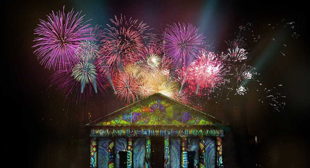 Pirotecnia en el Teatro Degollado GDLUZ Festival 2017 : Fotografía : © alteacorp