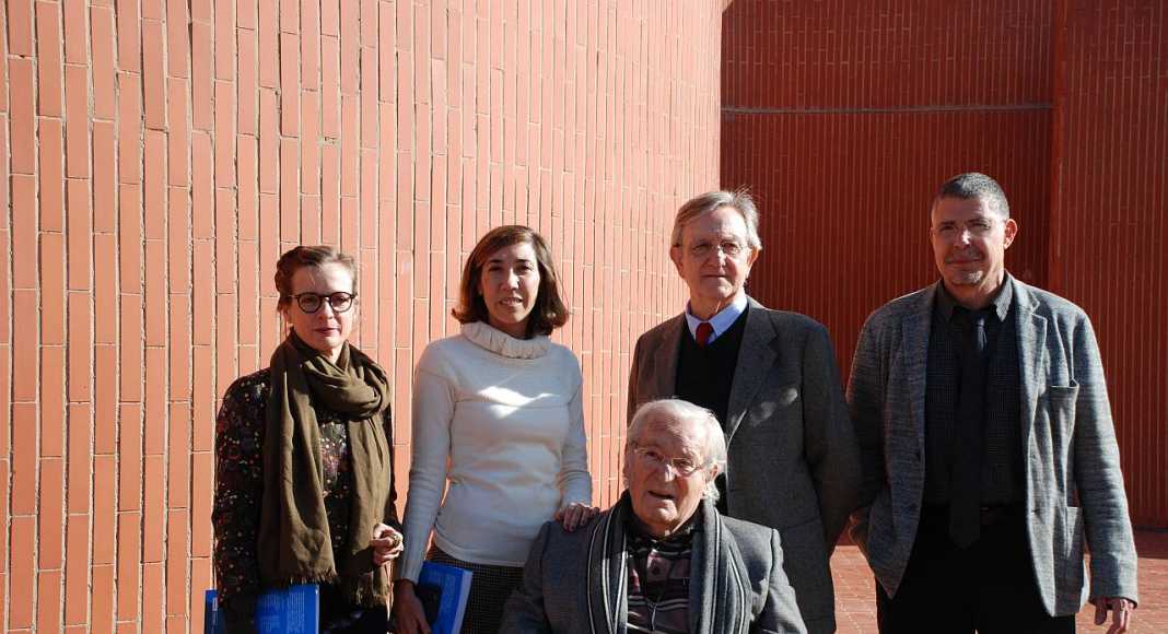 Oriol Bohigas, Pati Núñez, Elina Vilá, Jordi Ros, Helio Piñón en la presentación Recordando a Coderch : Fotografía © Pati Núñez Agency