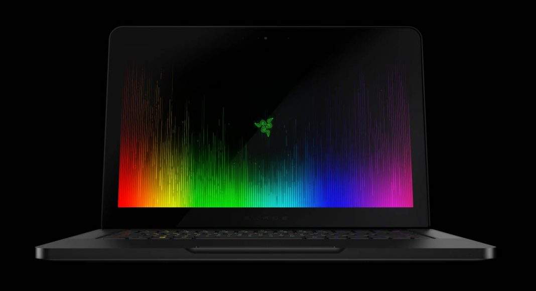 Nueva R Λ Z Ξ R Blade : Fotografías © Razer