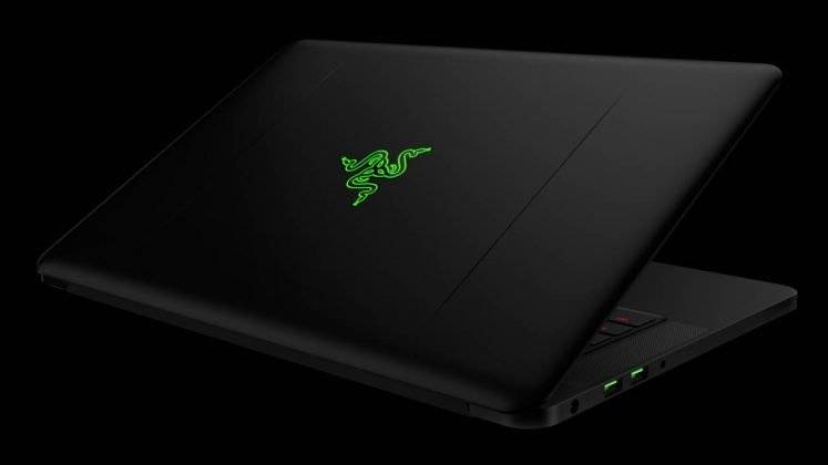 Nueva R Λ Z Ξ R Blade : Fotografías © Razer