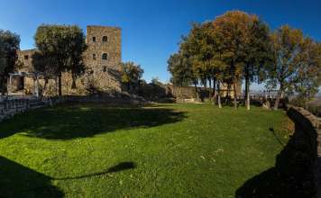 Concurso Wedding Oasis en el Castello di Rosciano, Italia : Fotografía © YAC Competitions