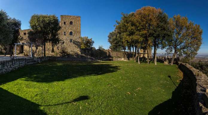Concurso Wedding Oasis en el Castello di Rosciano, Italia : Fotografía © YAC Competitions
