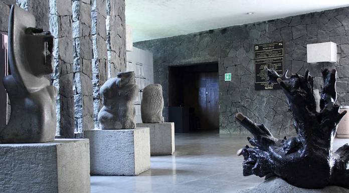 Exposición Colectiva “El Sol Pega más Duro Acá” Escuela Nacional de Pintura, Escultura y Grabado "La Esmeralda" : Fotografía © ENPEG La Esmeralda / INBA