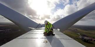 Vestas Wind Turbine in Denmark : Photo © Vestas / Bloomberg New Energy Finance