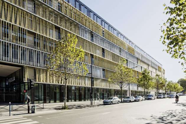 Veolia HQ West Facade Twist designed by DFA | Dietmar Feichtinger Architectes : Photo © Hertha Humaus