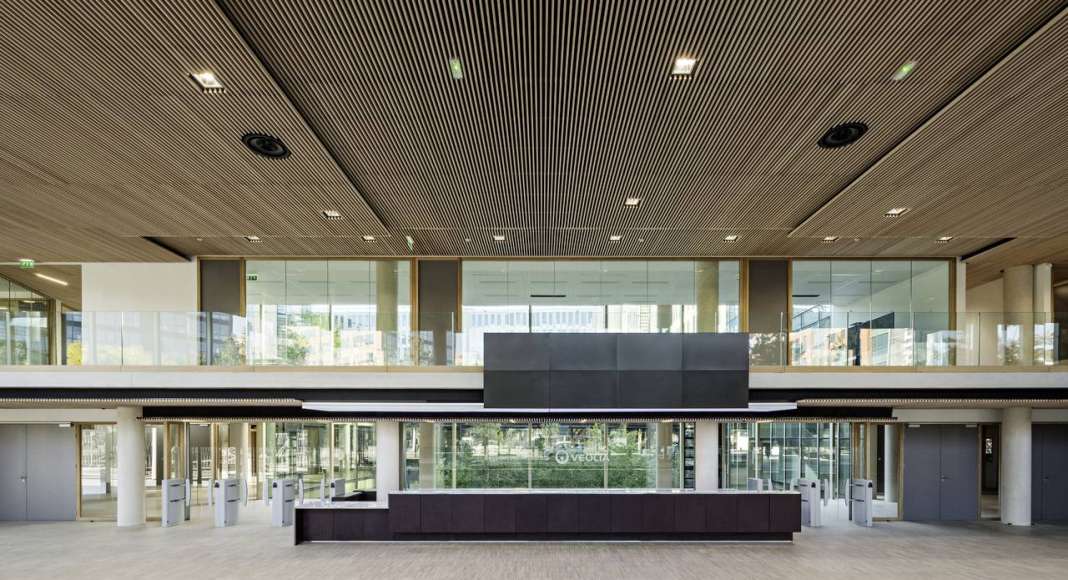 Veolia HQ Main Hall View designed by DFA | Dietmar Feichtinger Architectes : Photo © Hertha Humaus