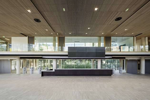 Veolia HQ Main Hall View designed by DFA | Dietmar Feichtinger Architectes : Photo © Hertha Humaus