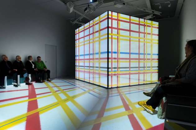 Video installation New York: visitors enter Mondrian’s dream world : Photo credit © Mike Bink Photography