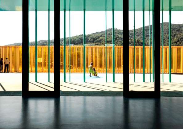 El Petit Comte Kindergarten, 2010, Besalú, Girona, España en colaboración con J. Puigcorbé : Photo by © Hisao Suzuki, courtesy of © The Pritzker Architecture Prize