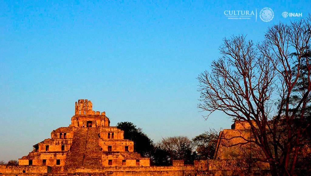 Zona Arqueológica Edzná, Yucatán : Foto © Mauricio Marat, INAH