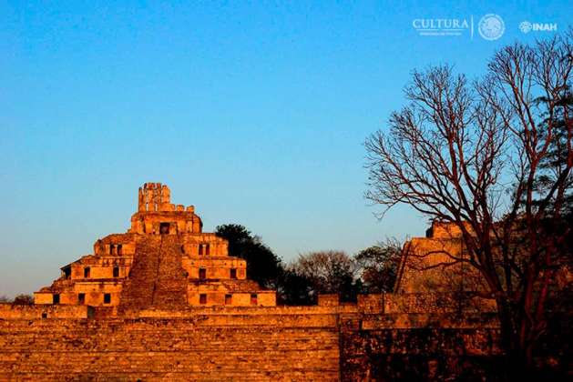 Zona Arqueológica Edzná, Yucatán : Foto © Mauricio Marat, INAH