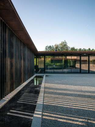 La Cuisine Art Center 2014 Nègrepelisse, Francia : Photo by © Hisao Suzuki, courtesy of © The Pritzker Architecture Prize