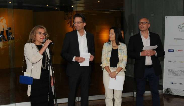 En el acto en la que participaron Lidia Camacho, directora general del Instituto Nacional de Bellas Artes (INBA); Sylvia Navarrete, directora del MAM; Rudolf de Baey, director del Instituto Goethe México, y Oliver Knoerich : Fotografía © RMM, CONACULTA