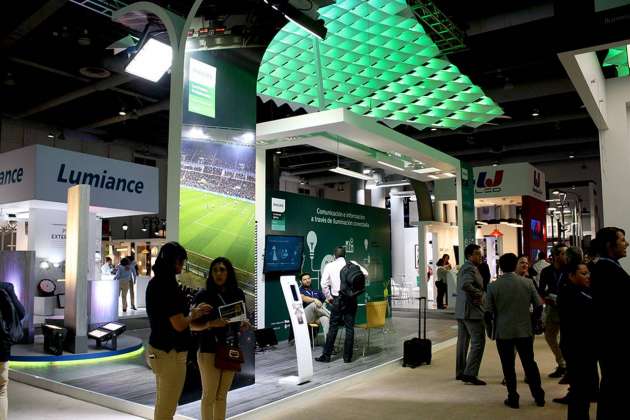 Philips Lighting ilumina el futuro con un portafolio innovador en Expo Lighting América 2017 : Fotografía © Philips Iluminación México