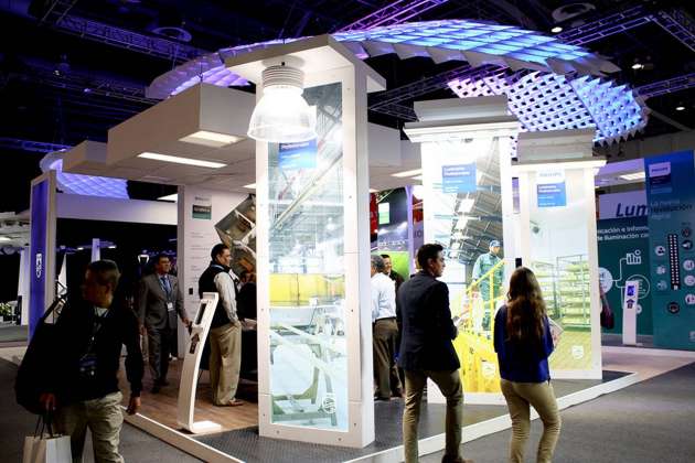 Philips Lighting ilumina el futuro con un portafolio innovador en Expo Lighting América 2017 : Fotografía © Philips Iluminación México