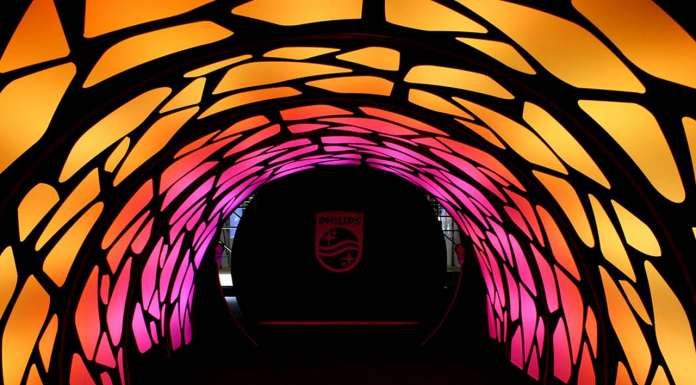 Philips Lighting ilumina el futuro en Expo Lighting América 2017 Philips Lighting ilumina el futuro con un portafolio innovador en Expo Lighting América 2017 : Fotografía © Philips Iluminación México