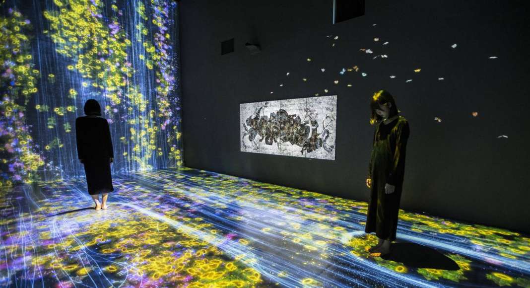 teamLab, 2017, Interactive Digital Installation, Sound: Hideaki Takahashi : Photo © teamLab