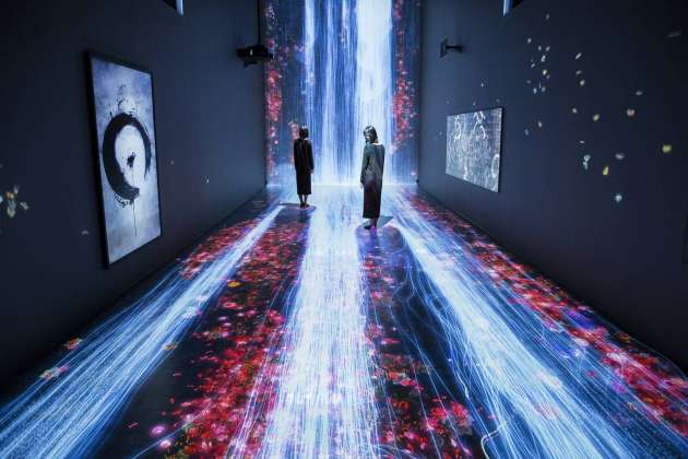 teamLab, 2017, Interactive Digital Installation, Sound: Hideaki Takahashi : Photo © teamLab