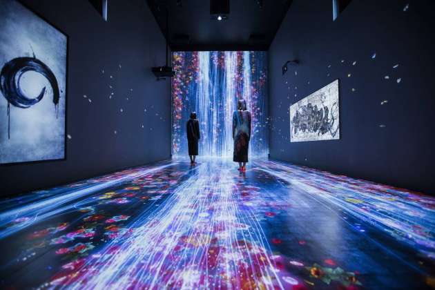 teamLab, 2017, Interactive Digital Installation, Sound: Hideaki Takahashi : Photo © teamLab