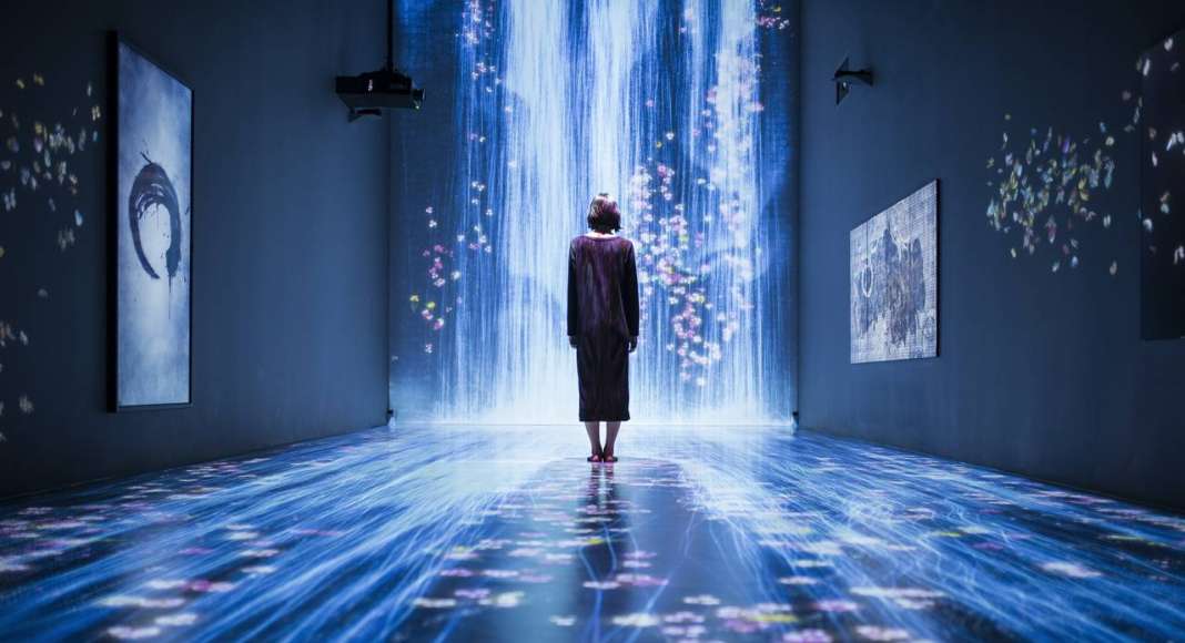 teamLab, 2017, Interactive Digital Installation, Sound: Hideaki Takahashi : Photo © teamLab