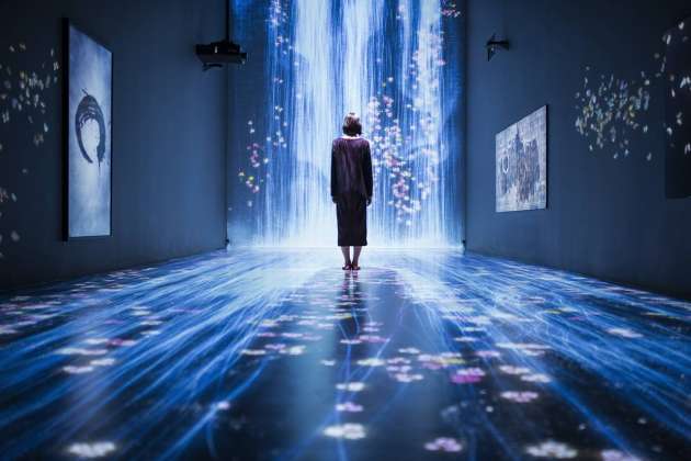 teamLab, 2017, Interactive Digital Installation, Sound: Hideaki Takahashi : Photo © teamLab