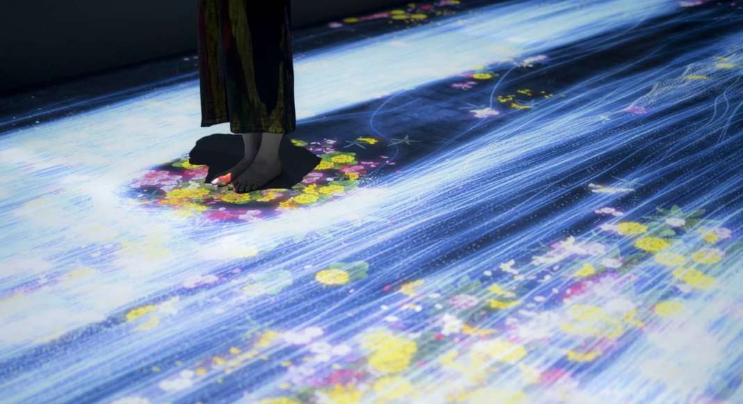 teamLab, 2017, Interactive Digital Installation, Sound: Hideaki Takahashi : Photo © teamLab