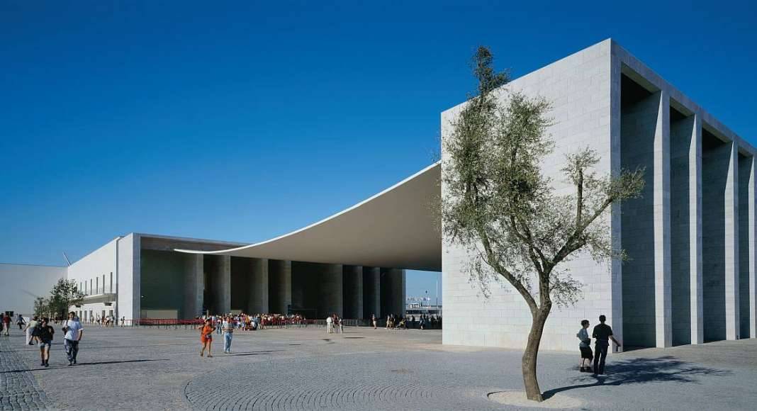 Portuguese Pavilion, Expo ’98 in Lisbon, Portugal : Copyright © Duccio Malagamba