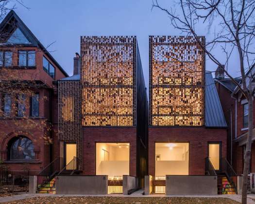 Doble Duplex Front Elevation : Photo credit © Doublespace Photography