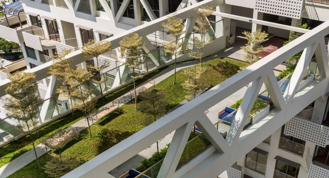 SkyHabitat, Landscape Bridge View Looking to Ground : Photo credit image by © Edward Hendricks