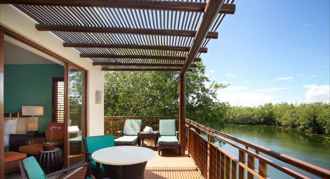 Fairmont Mayakoba Beach Area Casita Suite : Photo © Mayakoba Resorts