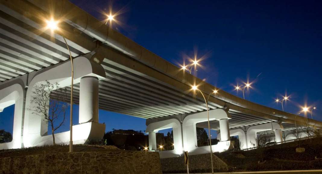 Distribuidor Bicentenario, Querétaro, de SEPSA : Fotografía cortesía de © Grupo COMOSA