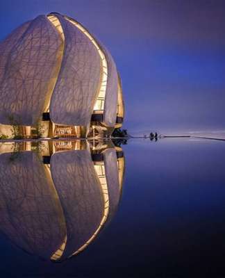 Photo: Templo Bahá'í of South America © Hariri Pontarini Architects, courtesy of © TED Conferences LLC