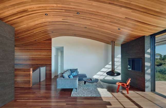 Skyline House Living Area by Terry & Terry Architecture : Photo © Bruce Damonte Photography