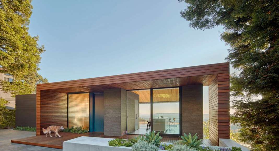 Skyline House Detail of Planter/Seat by Terry & Terry Architecture : Photo © Bruce Damonte Photography