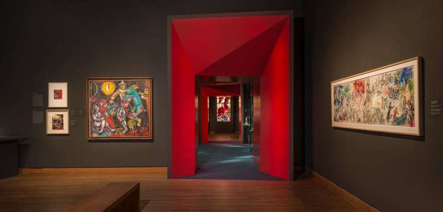 Exhibition "Chagall: Colour and Music" Montreal Museum of Fine Arts (MMFA) Menkès Shooner Dagenais LeTourneux Architects Photo credit: © SODRAC & ADAGP 2017, Chagall ® Photo MMFA, Denis Farley