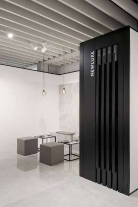 Marca Corona inaugura su nuevo showroom diseñado por el estudio DEFERRARI+MODESTI : Photo © Anna Positano