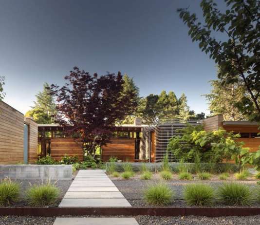 Los Altos Residence designed by Bohlin Cywinski Jackson : Photo © Nic Lehoux/Bohlin Cywinski Jackson