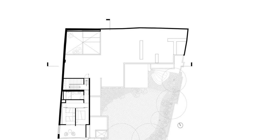 Planta Segundo Nivel de la Casa F12 : Plano © Miguel de la Torre Arquitectos