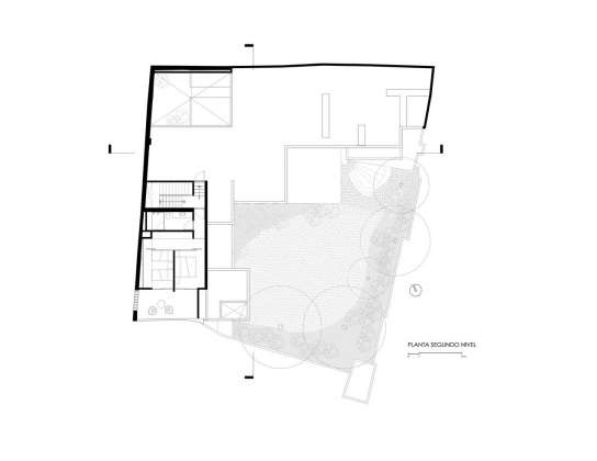 Planta Segundo Nivel de la Casa F12 : Plano © Miguel de la Torre Arquitectos
