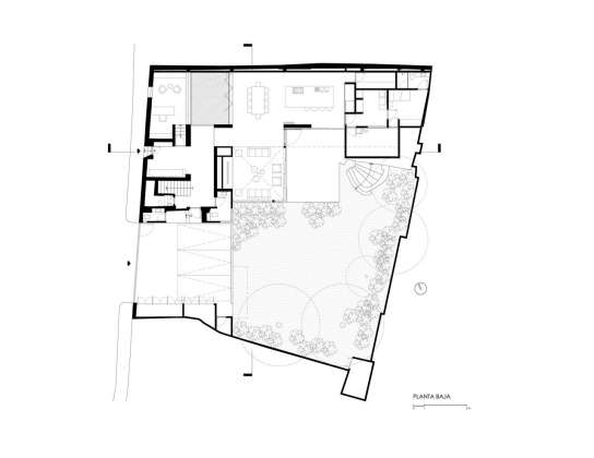 Planta Baja de la Casa F12 : Plano © Miguel de la Torre Arquitectos