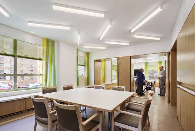 MRHS: Una comunidad que Remodela su Propio Futuro by Hollwich Kushner : Photo © Michael Moran