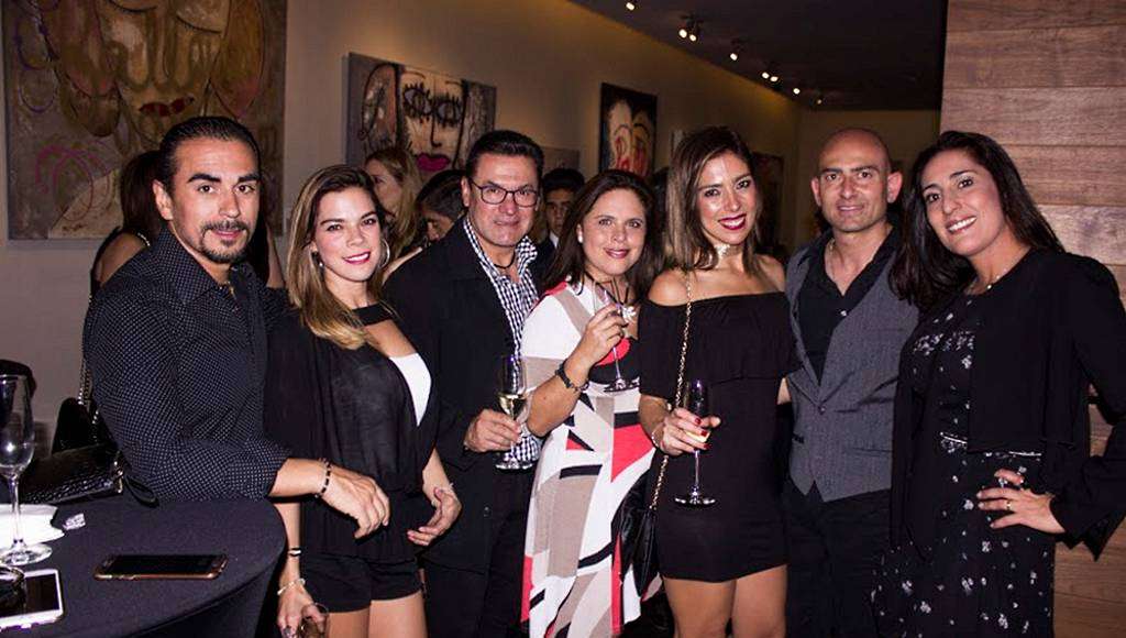 Mario Sanchez, Jenny Gámez, Arturo Rangel, Marylu Contreras, Tania Alvarez, Paul Trad Kuri, SheilaAlvarez en la exposición Urban Faces : Fotografía © Karla Puente Studio