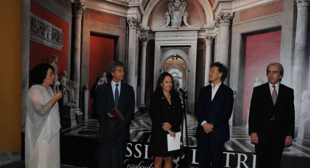 Massimo Listri. El esplendor de la Roma Papal en el Museo Nacional de San Carlos : Fotografía © RMM / Conaculta