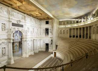 Museo Cívico de Arte de Vicenza - Teatro Olímpico : Fotografía cortesía de © ALA - Assoarchitetti
