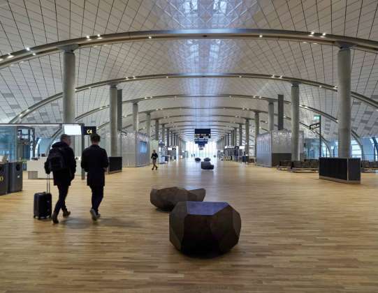 Expansión de la Terminal del Aeropuerto de Oslo diseñada por Nordic : Photo © Nordic — Office of Architecture