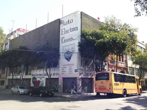 Vista del Edificio Original localizado en Milán 44 : Fotografía © Diana Arnau